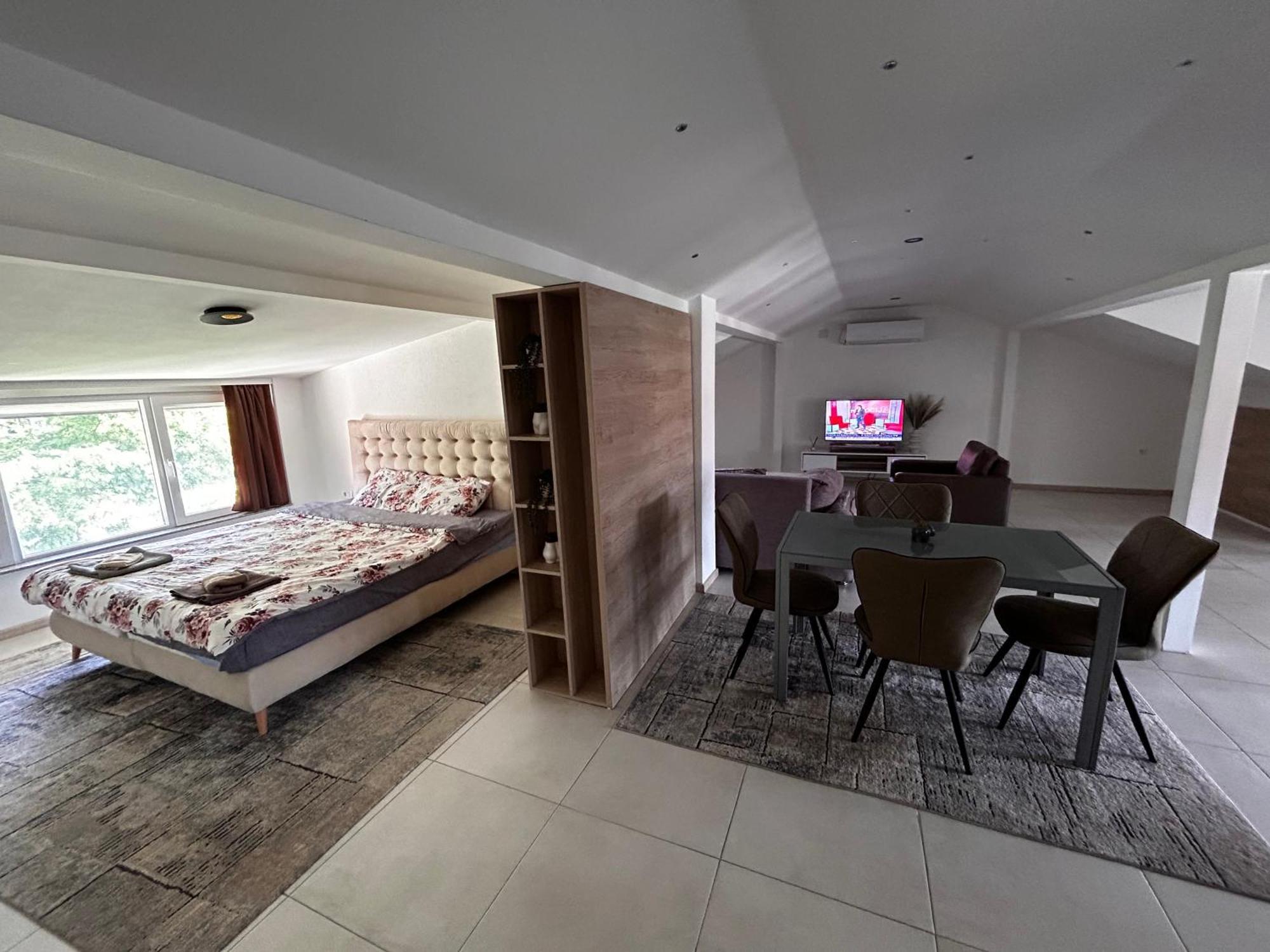 Anton Lux Apartment Kočani Luaran gambar